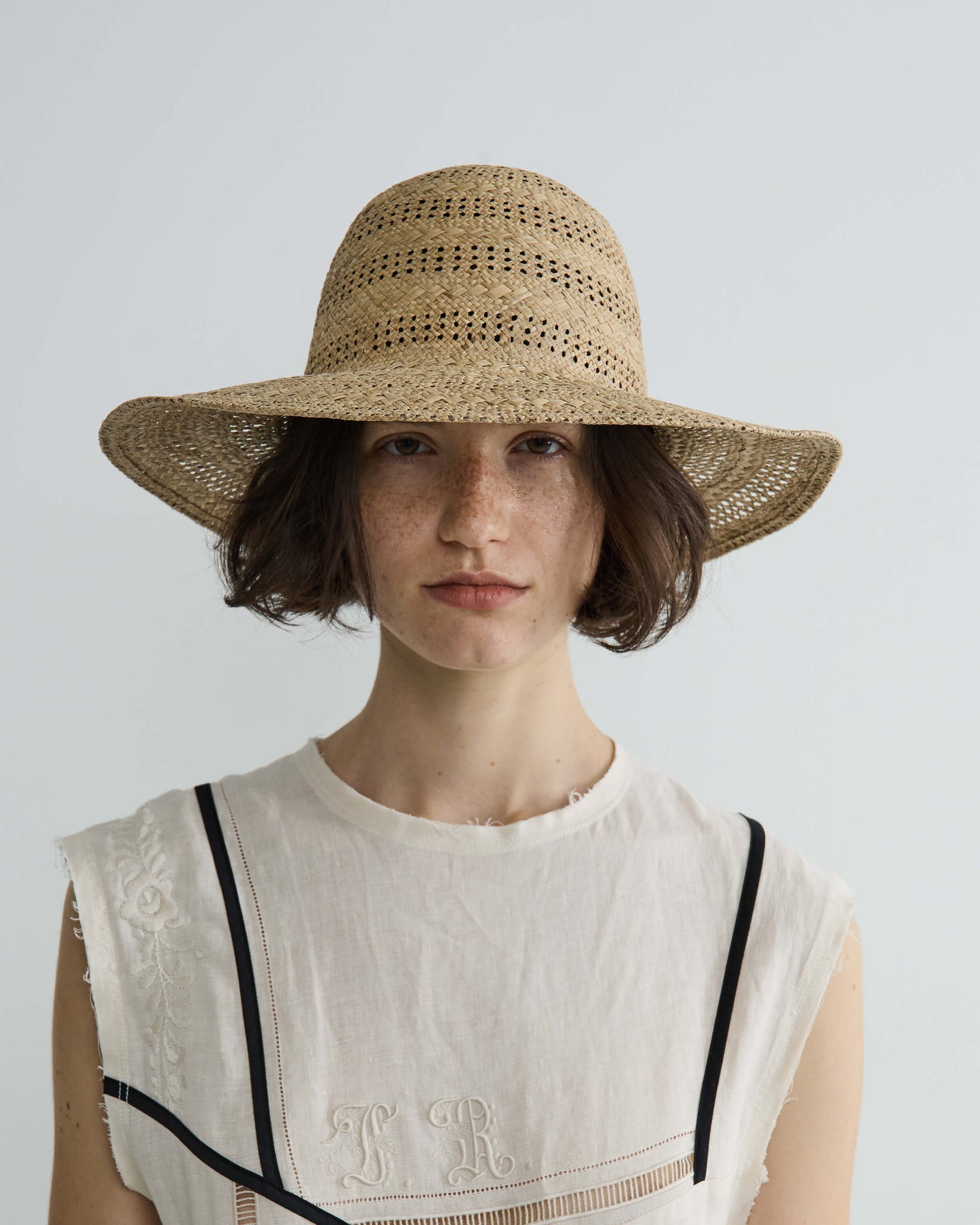 【予約商品】HEMELI / Line